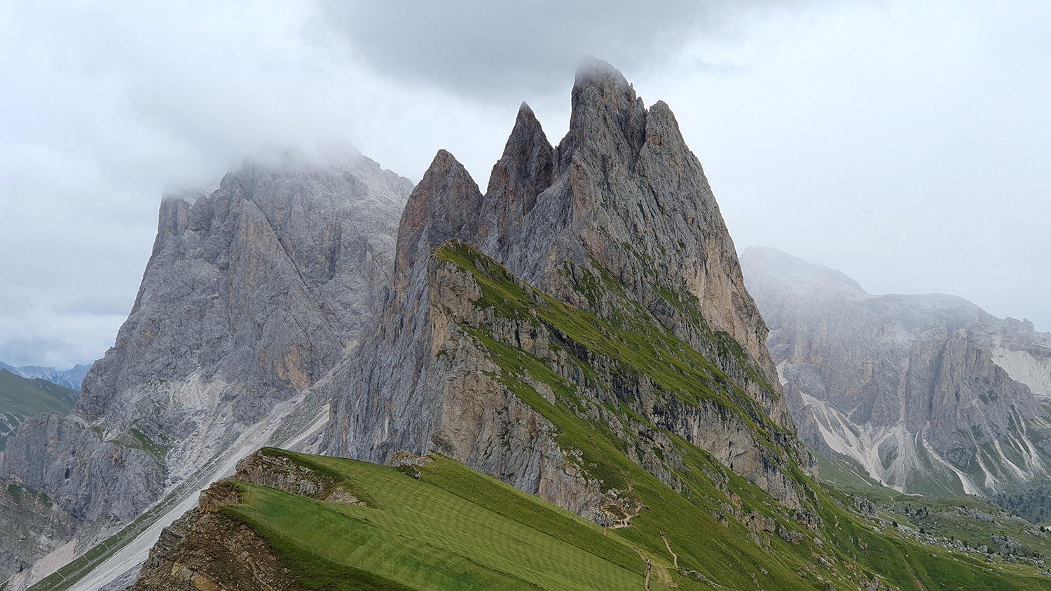 Image by Jasper Ebbinge